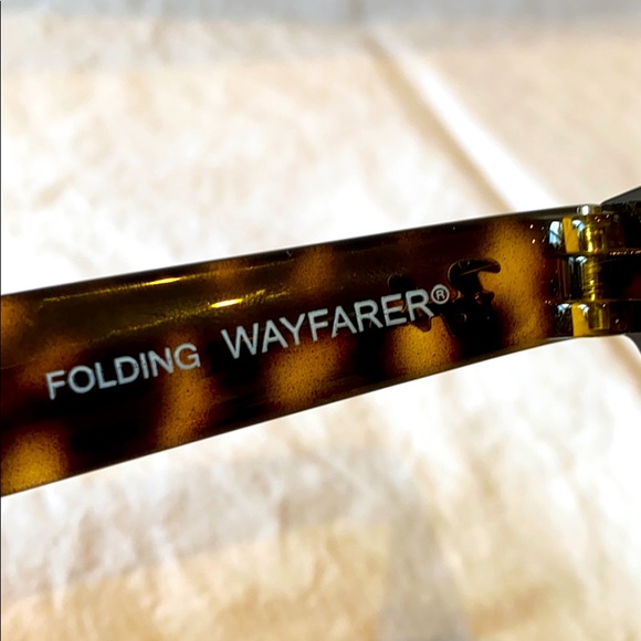 Ray-Ban Folding Wayfarer - Picture 9 of 11